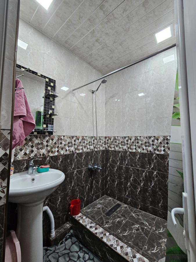 Sunny Apartment Close To Erebuni Mall Erevan Exterior foto